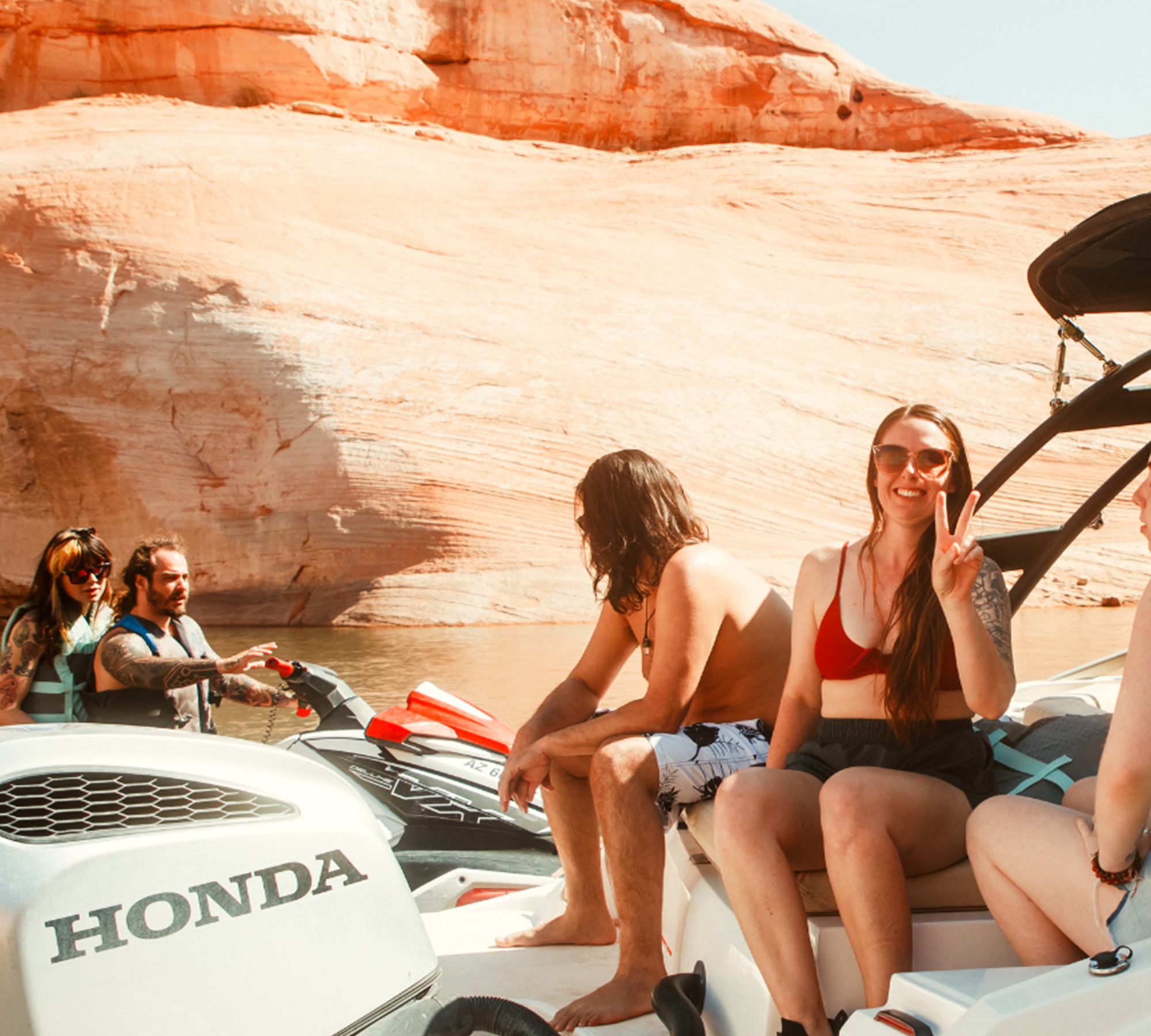 5_Powell - Boat Hangout